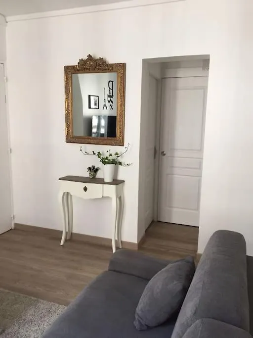 Queen Suite - Appartment Paris - 0*,